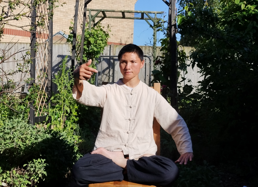 sitting tai chi